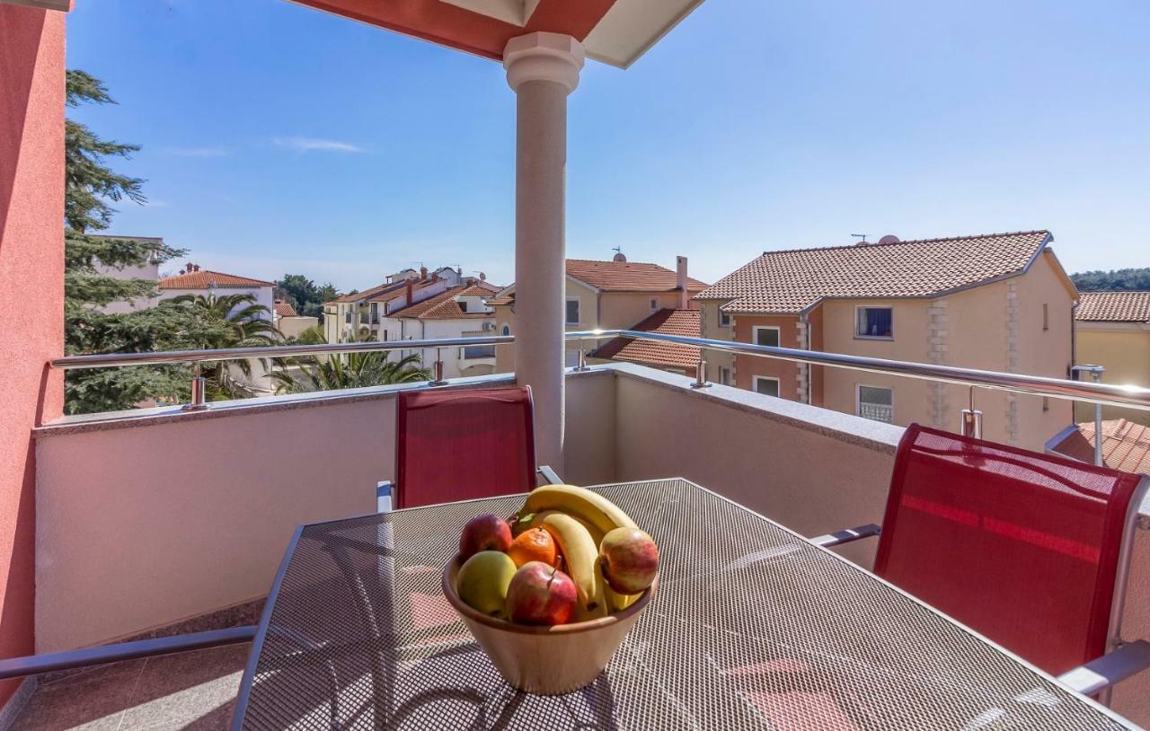 Apartman Kp Medulin Exterior photo