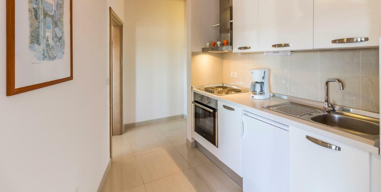 Apartman Kp Medulin Exterior photo